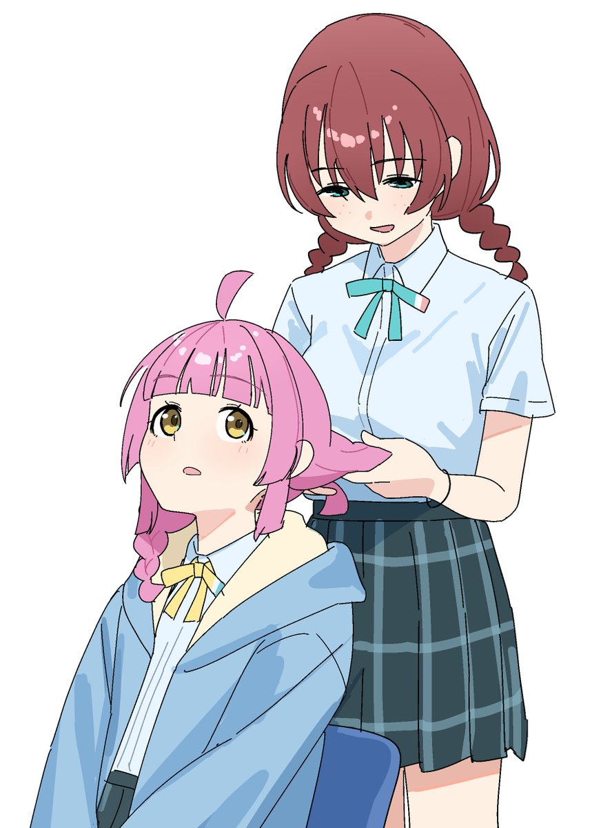 tanaka_yaku's tweet photo. 三つ編みしてくれた https://t.co/pvpek3CeSa