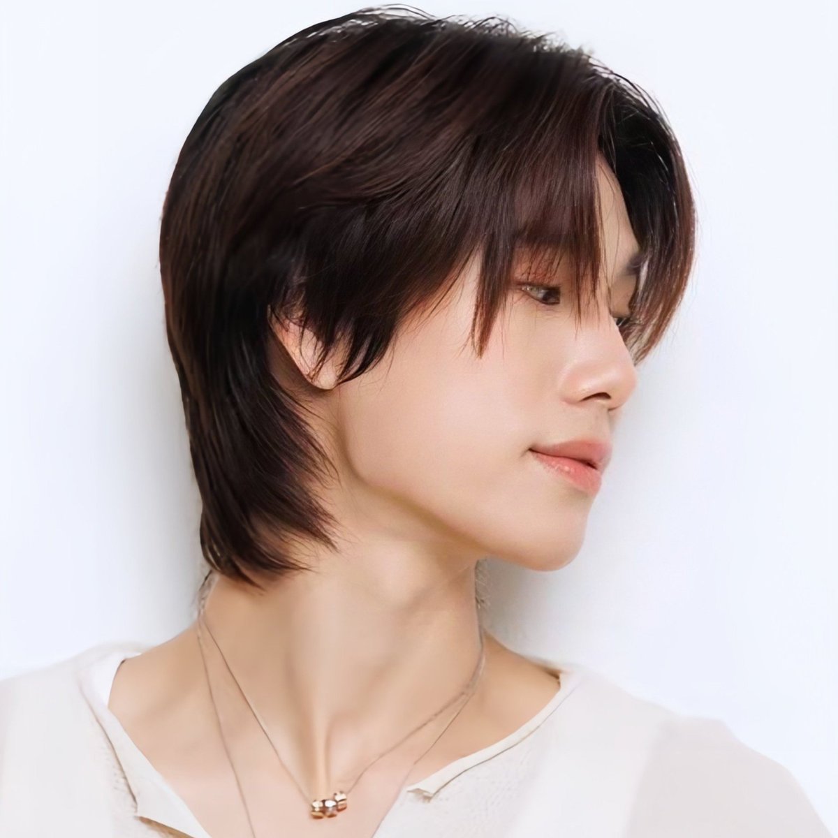 jjaephu's tweet photo. PRETTIEST SIDE PROFILE OF HIMMM 😭 https://t.co/2BT5pbNY9K