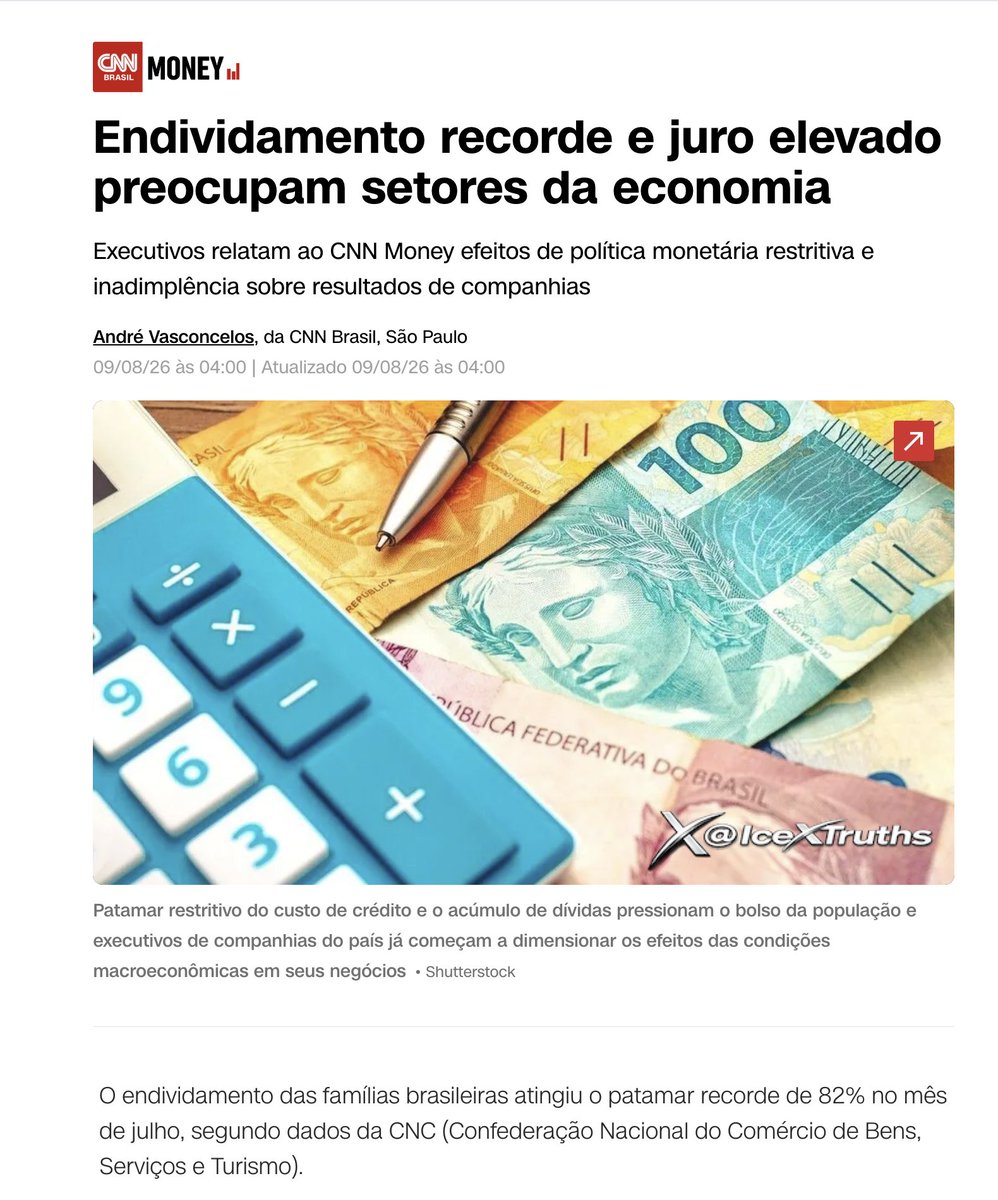 IceXTruths's tweet photo. O BRASIL NÃO COMPRA MAIS. PARCELA O DESESPERO.

O governo celebra emprego e pede mais consumo, mas as famílias estão usando crédito novo para pagar dívidas antigas.

Com juros elevados, o salário já chega devorado pelo banco, pelo cartão e pelos impostos.

O comércio reduz estoques, a empresa adia investimentos e o consumidor chama sobrevivência de parcelamento.

Brasília observa toda essa movimentação e ainda tenta chamá-la de crescimento.

Dívida não é consumo. Refinanciamento não é prosperidade. Limite no cartão não é renda.

No Brasil de Lula, até o futuro foi parcelado. E os juros vencem antes da esperança.