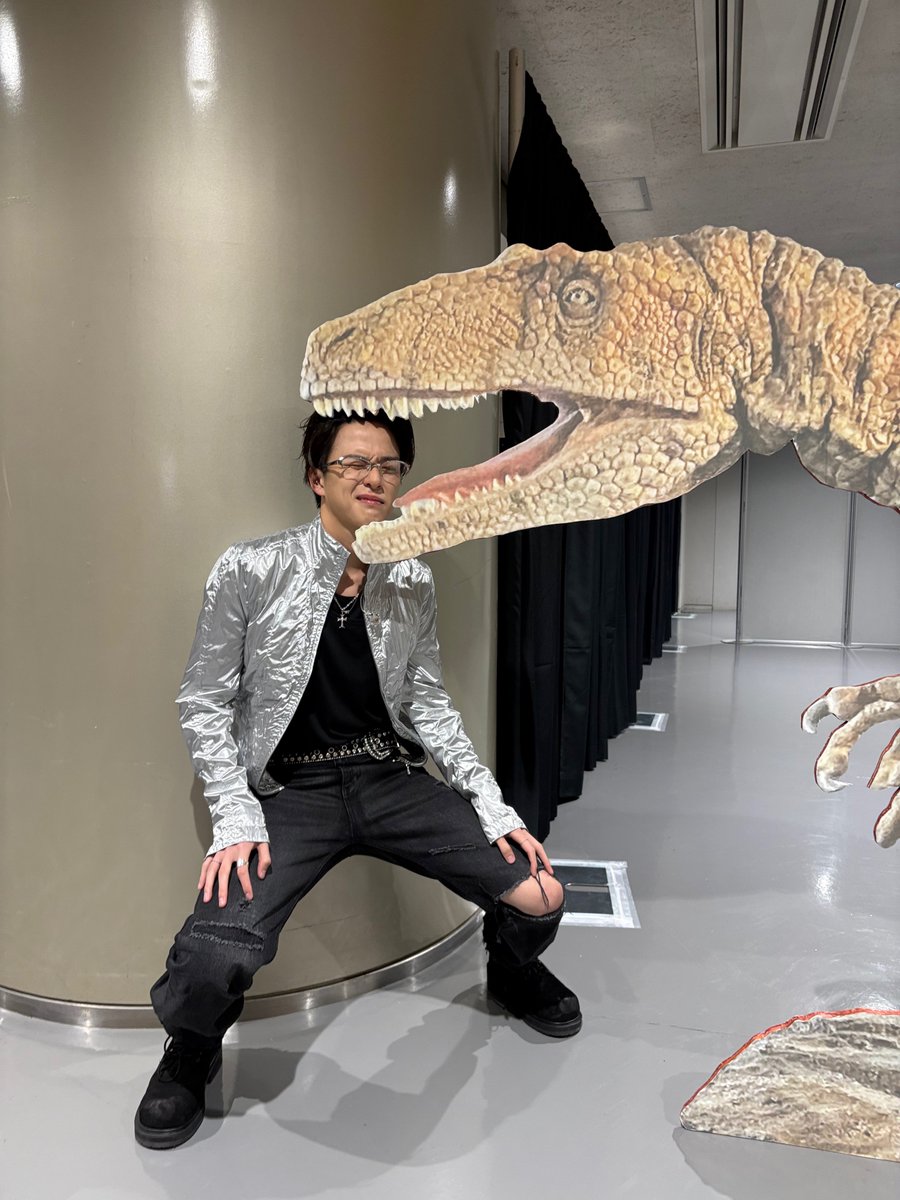 asahiprints's tweet photo. #ASAHI weverse post 🌟

“nagoya,fukui” https://t.co/ytrhgok4PJ
