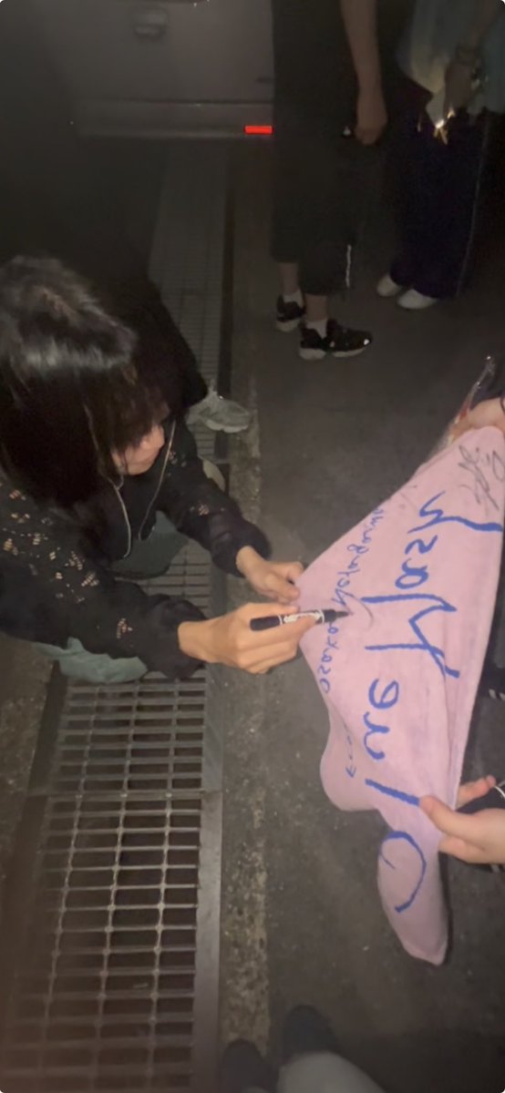 tu644ugc's tweet photo. 恋愛で傷ついたらUNFAIR RULE聴くし、死にたくなったらBlue Mashの音楽いっぱい聴いて会いに行く。 https://t.co/UBnIEhfY7p