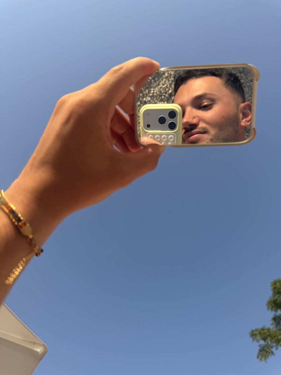yourboynori's tweet photo. eurosummer is eurosummering ☀️ https://t.co/vMCvrzgC9j