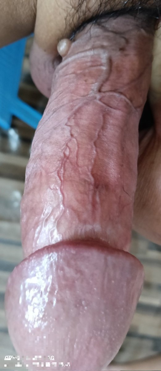 Thakkatan's tweet photo. @Gift_Krongkarn แฟนเอาแอบดูเธอแล้วชักว่าว เค้าชอบหุนเธอ อิอิ https://t.co/vu8Jy9p4qg