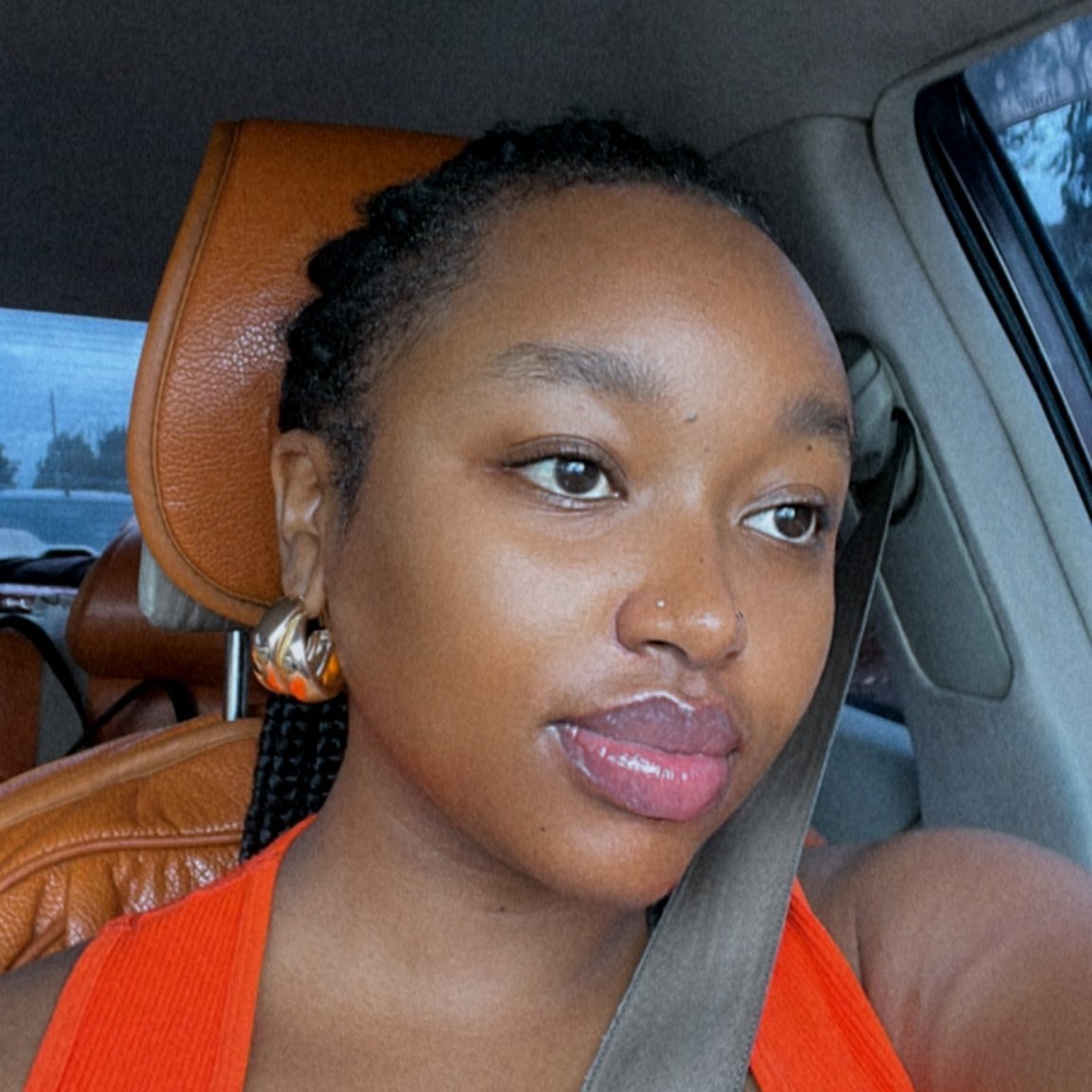 Chipukizii's tweet photo. Sifuna to his wife 
ndo nmefika kutoka kakamega.          Naenda kitui  
                                                                          Leo pia https://t.co/GPEgOAOwsX