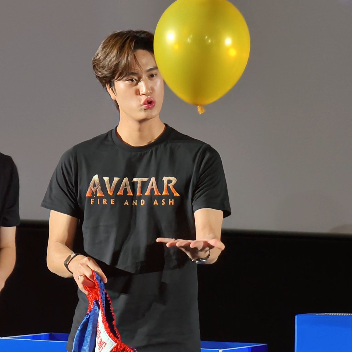 justonlyme1919's tweet photo. 🐶 + 🎈 = น่ารัก9999999%

#Gemini_NT #เจมีไนน์ https://t.co/H3ZtPsdtIu