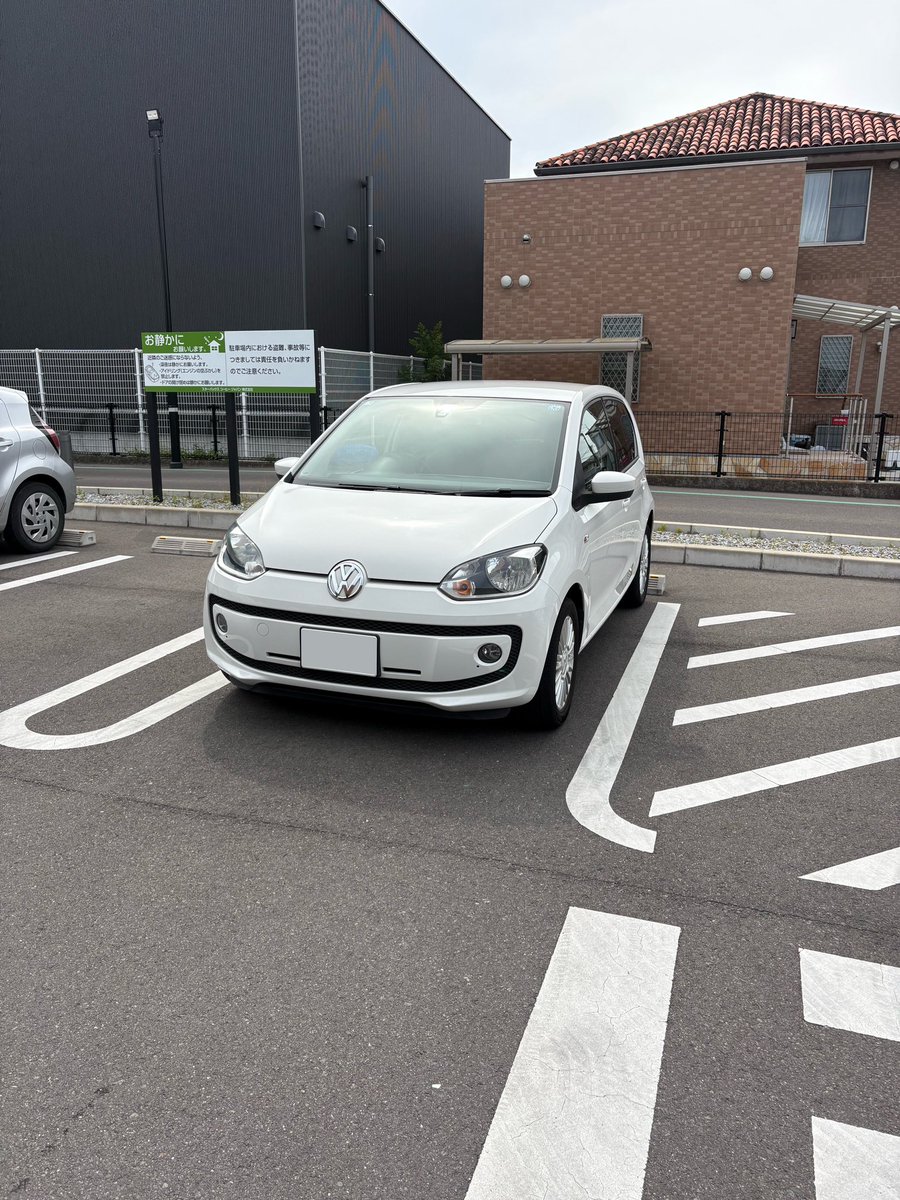 DC5_Veilside's tweet photo. 嫁車兼足車
ハイオク二台体制 https://t.co/5xQ7wLufBG