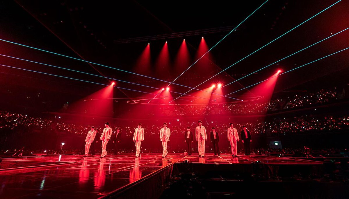 Kkorepo's tweet photo. 「イベントレポ」「#2PM」、3年ぶりの完全体コンサート盛況裏終了…「ステージで会えることが幸せ」 
🔗https://t.co/SMMl8TMOX0 https://t.co/oGod9KO4XB