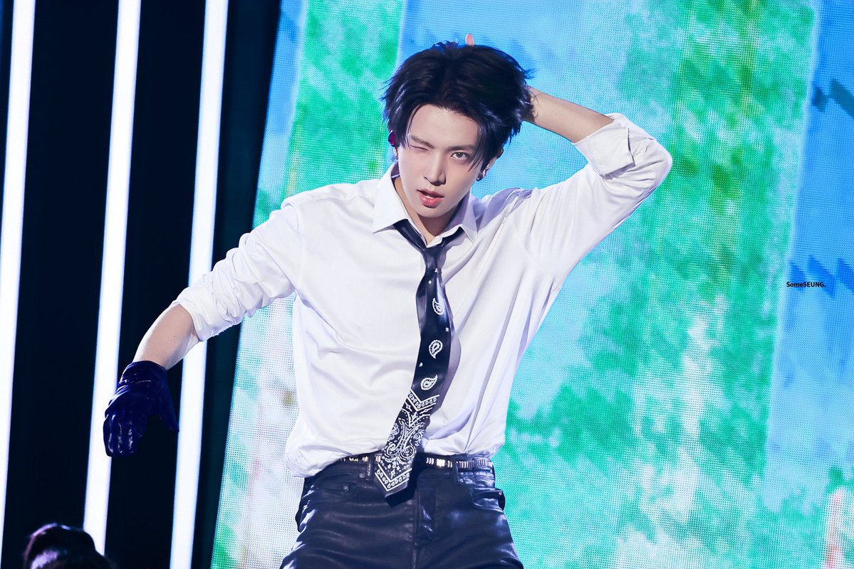 LikeSomeSEUNG_'s tweet photo. 260809 SBS Gayo Daejeon SUMMER
#EVAN #에반
#HEESEUNG #희승 #ヒスン https://t.co/Qi0agofiE3