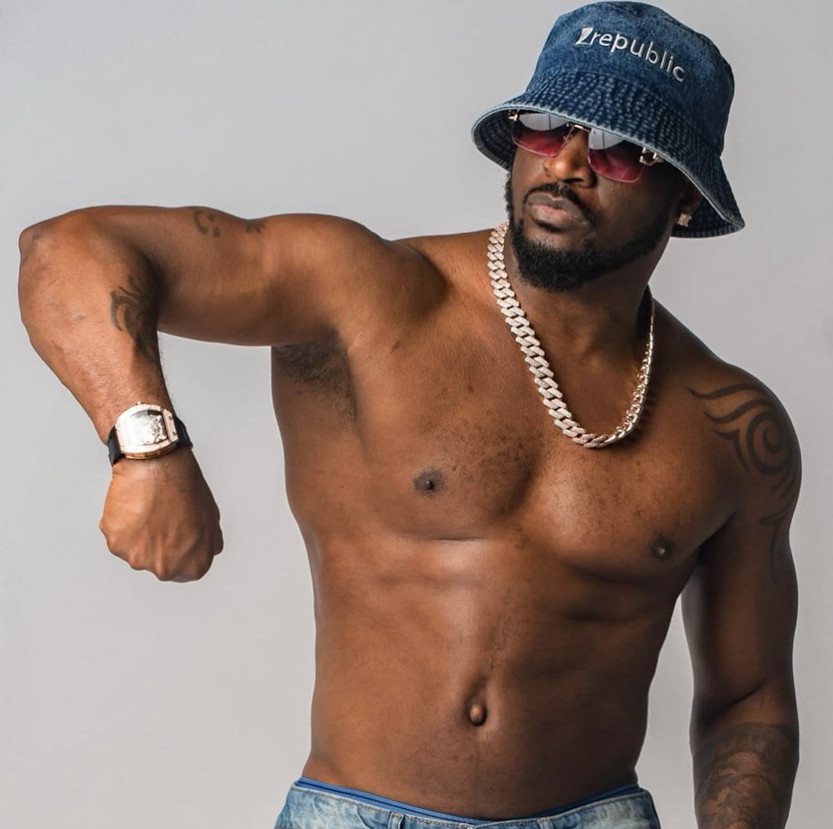 MboiraDerrick's tweet photo. Mr P (Peter PSquare) surpasses 500K monthly listeners on Spotify for the first time. https://t.co/8d9KvVqGMg