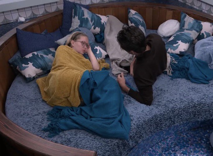 madelinekiyoko's tweet photo. melody’s current plan if she wins hoh is to put up yash/chuk/devens with kamu as a renom #bb28 https://t.co/DbYlnzxfO0