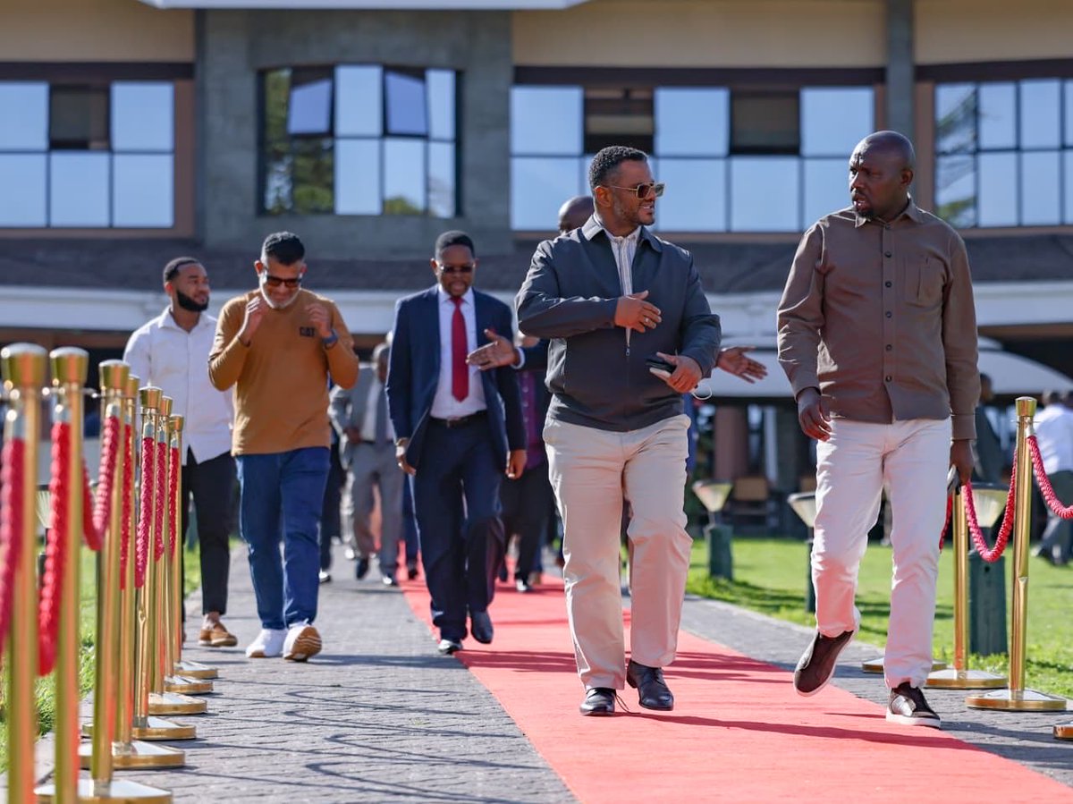 kipmurkomen's tweet photo. We have joined H.E President William Ruto and other leaders for a meeting of the Joint Broadbased Coalition Parliamentary Group in Naivasha, Nakuru County. https://t.co/M12eRKPn1C