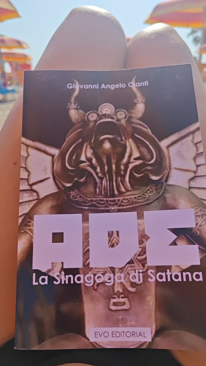 silnicholson's tweet photo. Lettura da spiaggia
@giovannicianti 🖤 https://t.co/wo4DmylXDJ