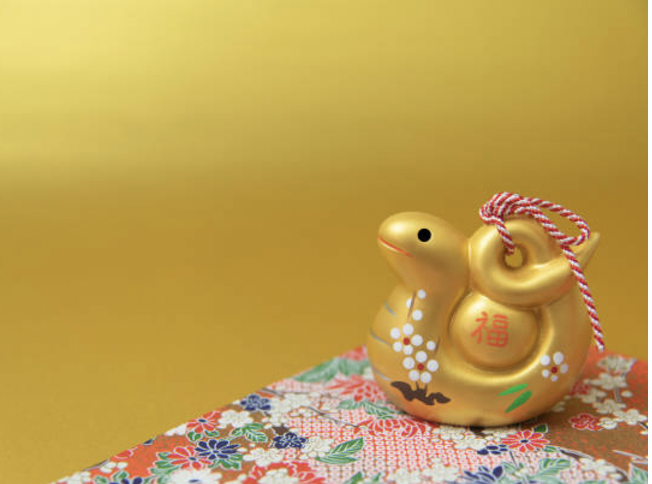 masa_counselor's tweet photo. 明日8月11日(火・���)は

"金運・財運アップの巳の日"

で開運日となってます！

予想外の臨時収入がやってくる予感！

臨時収入を受け取る準備をしておいてくださいね。

ライオンズゲート期間中の巳の日。

あなたの元にお金がザクザクやってくる。

ご縁ある人にお福わけのリポストをお願いします！ https://t.co/zEbabjQxQm