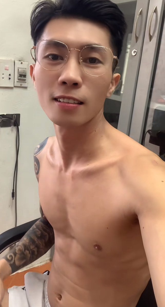 cutraithang's tweet photo. Tiktoker Tây Môn Khánh
Full album hơn 10clip, siêu dâm, cuto bắn tinh nhiều đã 😶‍🌫️😶‍🌫️😶‍🌫️
👉🏻 Xem Full trong nhóm trai thẳng độc quyền 150k Vĩnh viễn 
Ib : https://t.co/e9eJKP58KT https://t.co/kfR47JSawH