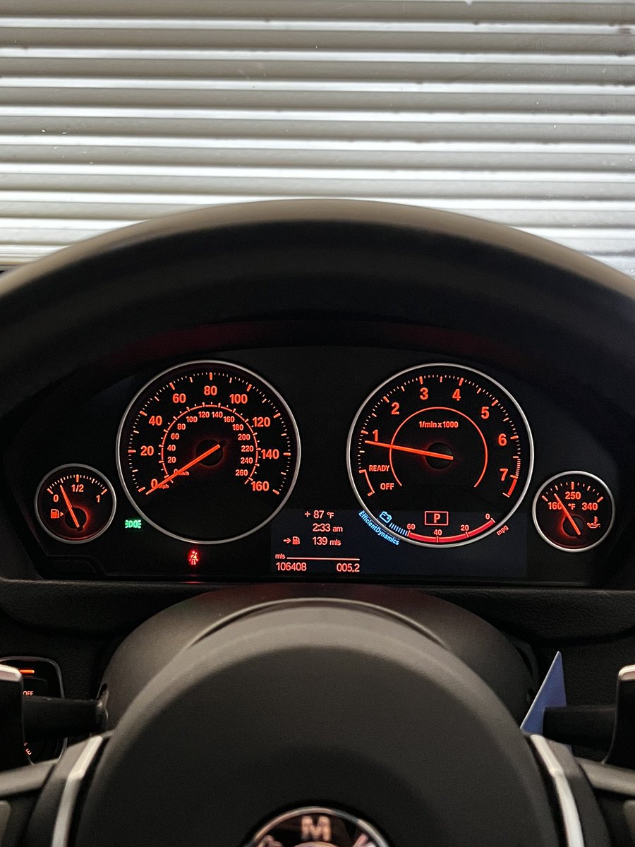 yuseito06's tweet photo. 足車と化したF31を3年ぶりにkday出すことになったんでやり残していたマイルメーターを導入。
ユニット交換だとエラー拾うので文字盤のみバラして移植
液晶もmls、mpg表記にコーディング
ほんとは米国では圧倒的に多いmi表記にしたかったけど項目が無く断念
実際mlsも存在してるのでヨシとする https://t.co/PBX0rsrRLe