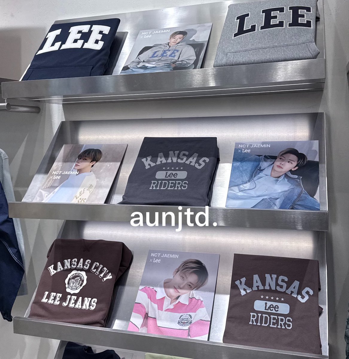 aun_jtd's tweet photo. Pls rt - #รับหิ้วเกาหลี 🇰🇷 KR 
✈️ 22-26 aug.

Daiso/Oliveyoung/Kwangya/วัดพงอึนซา
บั้ม 127 (ถ้าทัน)/Gentle Monster/Tamburin/nyunyu/Dasique/martin kim/neoteria/ฯลฯ

เริ่มจัดส่ง🇹🇭 27/08
📮reg 30฿ / ems 50฿
💌DM pls-
#รับหิ้ว #ตลาดนัดnct #ตลาดนัดriize #ตลาดนัดaespa #ตลาดนัดtenlee https://t.co/61sAkhWMUk