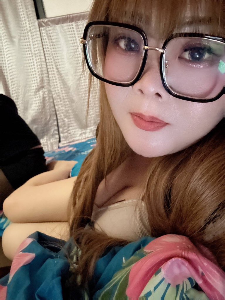 htdd520's tweet photo. 什麼都不必說
逢甲女生兼職
來幫幫忙
需要提前預約才有優惠
我有大UU
賴：dgg9453
加我要告知一下是推特朋友
#逢甲定點 #台中個工  #台中可約 #台中約會 #台中外約 #各取所需 https://t.co/z4VW6GcENJ