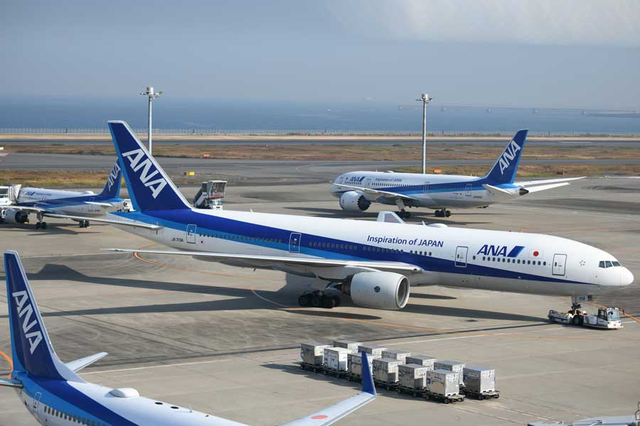 traicycom's tweet photo. ANA、台風15号で特別対応　8月11日の東京/羽田・成田・仙台・福島発着便 https://t.co/UzSohx3i1f https://t.co/RwJI6GVSea