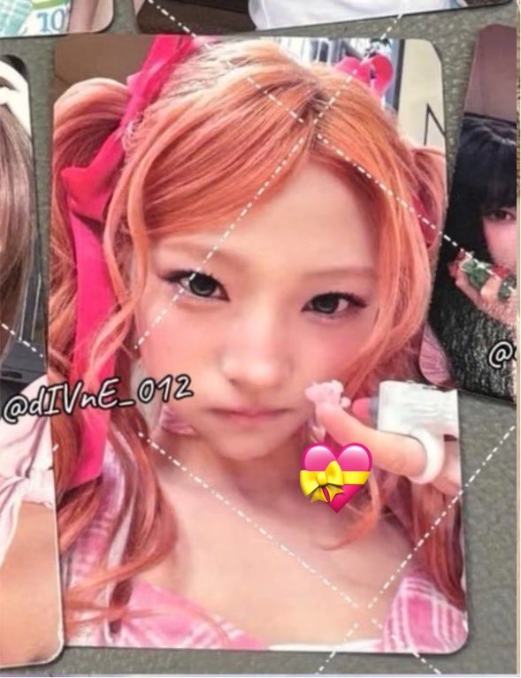 s9yfll2's tweet photo. Hearts2Hearts H2H ハトゥハ ICONIC HEART トレカ HMV ラキドロ 交換

譲　ジュウン(HMV ラキドロ)、イェオン

求　ステラ(2、3枚目💝)

本日渋谷、12日お台場での交換希望です。
お気軽お声がけください🎵 https://t.co/XkkmCYusLu