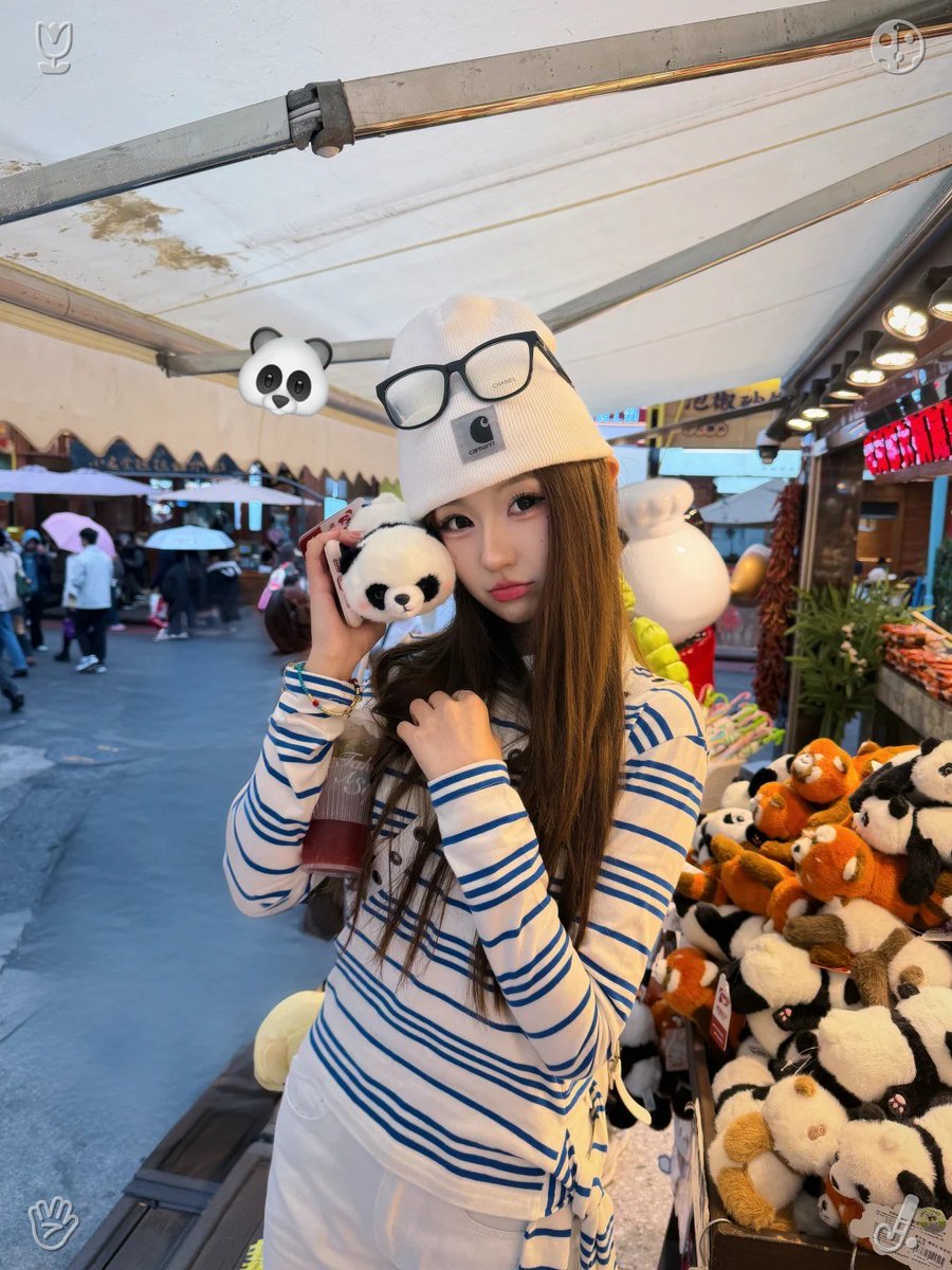 110306Misa's tweet photo. As dawn breaks along the coast, the summer tide creeps softly upward, brushing against the gentle sands without a sound. This tranquil ebb and flow carries with it the crisp scent of the ocean, wrapping the shoreline in a serene, sunlit embrace. 🥯 Alongside the calm, a fresh sa https://t.co/94kFsxZn4l