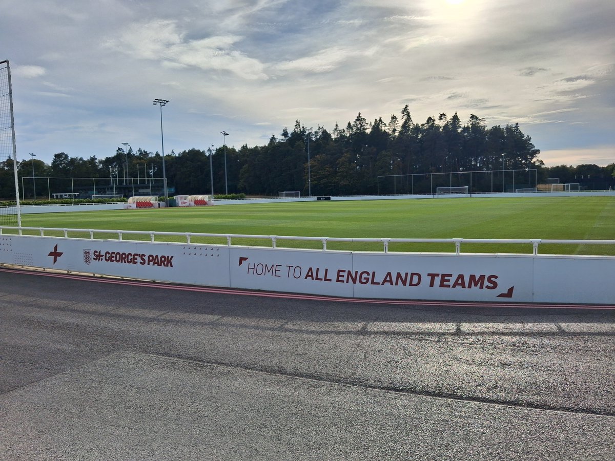SportTrainingUK's tweet photo. New season preparation ⚽️🏴󠁧󠁢󠁥󠁮󠁧󠁿✍️ https://t.co/cqaZHIXZM9