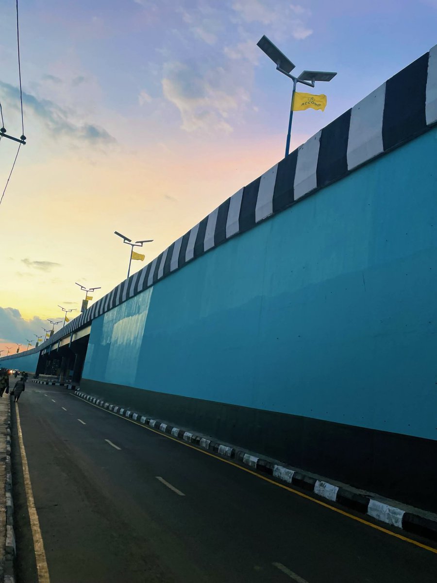Maliqifeoluwa's tweet photo. Lagere Flyover, Ile-Ife, Osun state.

Thank you Governor Ademola Adeleke ❤️🥰 https://t.co/5ptJDkQyD7
