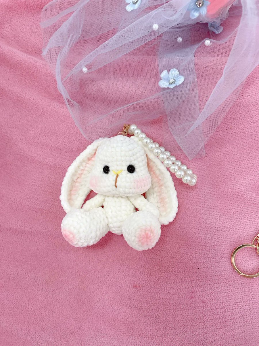 Ramdarling10's tweet photo. Just finished this cute hand-knit bunny keychain  Perfect DIY accessory for your bags! Who else loves small handmade projects https://t.co/NHOrrgtmHJ