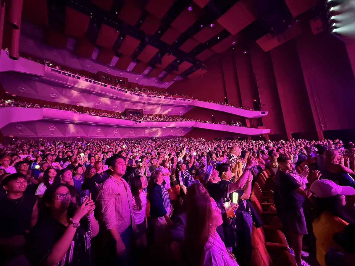 mjfelipe's tweet photo. LOOK: The San Diego Civic Theater was almost full for BINI's Signals world tour. https://t.co/oGCwqyPeHm