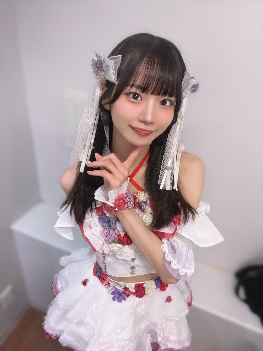 Natsumi0624_DM's tweet photo. 24歳、東京都出身
高身長女子のお仕事の様子です🫶🏻 https://t.co/udX9yVLWO2