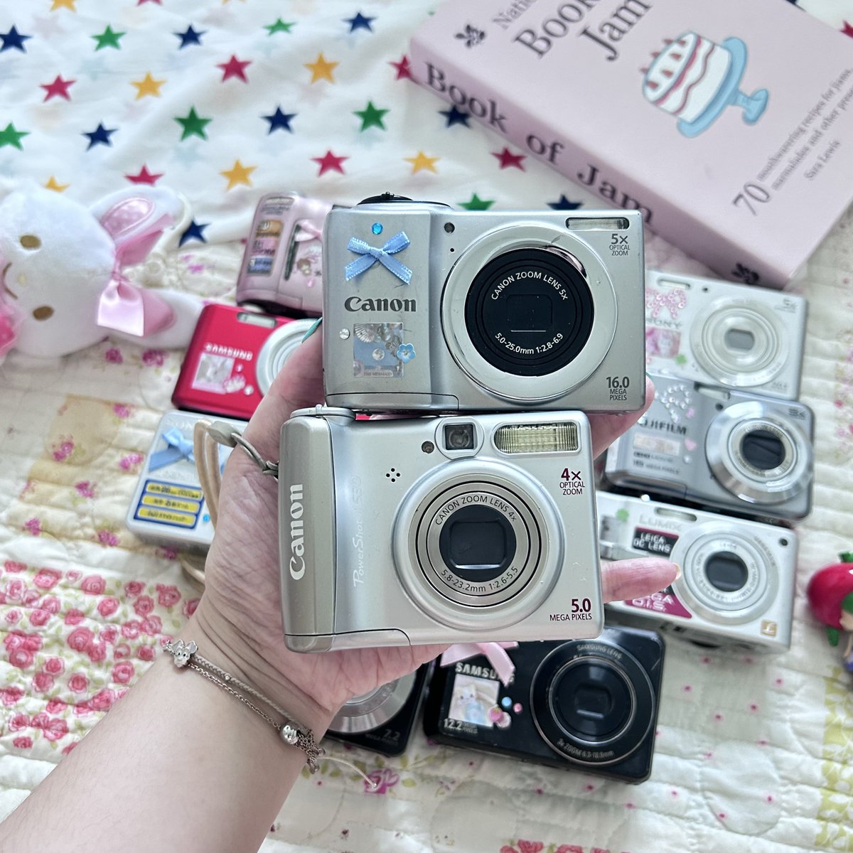 _ggoodgirll_'s tweet photo. รี+ปัก 🍀 ✨ลดเพิ่ม100บาททุกตัววว✨
Drop todayy 19:30 naka ราคาน่ารักสุดสุด มีจอฟลิบ 
⭐️ราคาเบาเบา🌀

#กล้องดิจิตอลมือสอง #กล้องดิจิตอล #กล้องดิจิตอลเก่า https://t.co/DVdlXp68vK