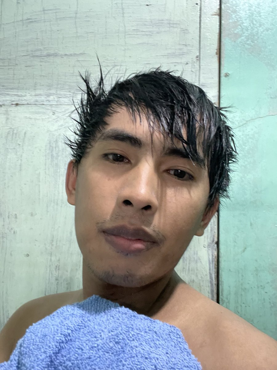 edwinJrbecera's tweet photo. Showers 💦 https://t.co/w7bqEUdjve