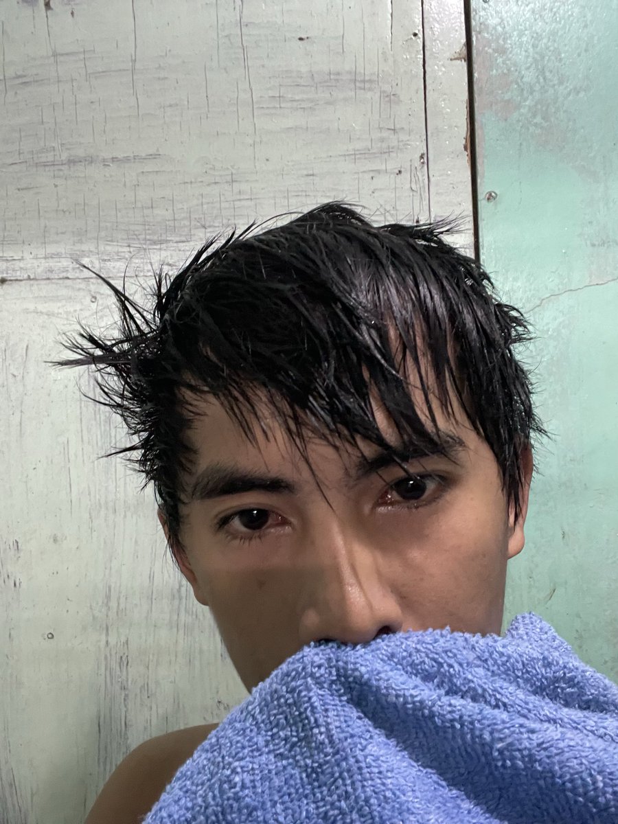 edwinJrbecera's tweet photo. Showers 💦 https://t.co/w7bqEUdjve