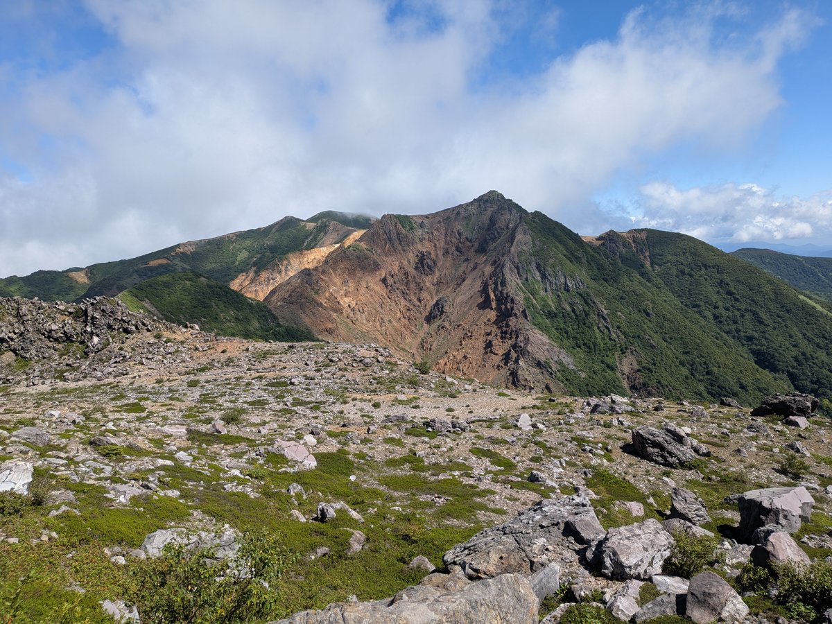 foobarkobo's tweet photo. 今日は登山！😁
ブースカット提出は帰ったらやります😴 https://t.co/sG41HsITTp