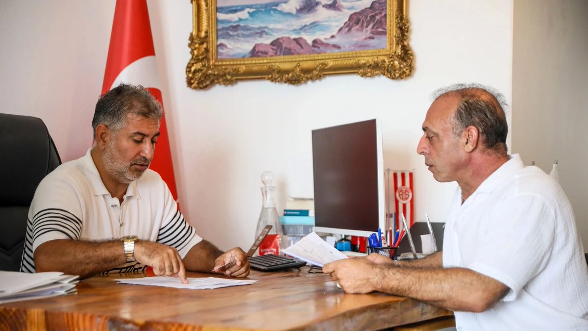 gztcom's tweet photo. 🔴 'Pardon' deyip bıraktılar

📌Antalya'da ameliyatlı halde karakola çağrılan Ali Süslü, isim benzerliği nedeniyle başka birinin cezası yüzünden 10 gün cezaevinde kaldı

📌Hata fark edilmesine rağmen cezayı tamamlatıp tahliye edilen Süslü suç duyurusunda bulundu https://t.co/sXmbtCRtBL