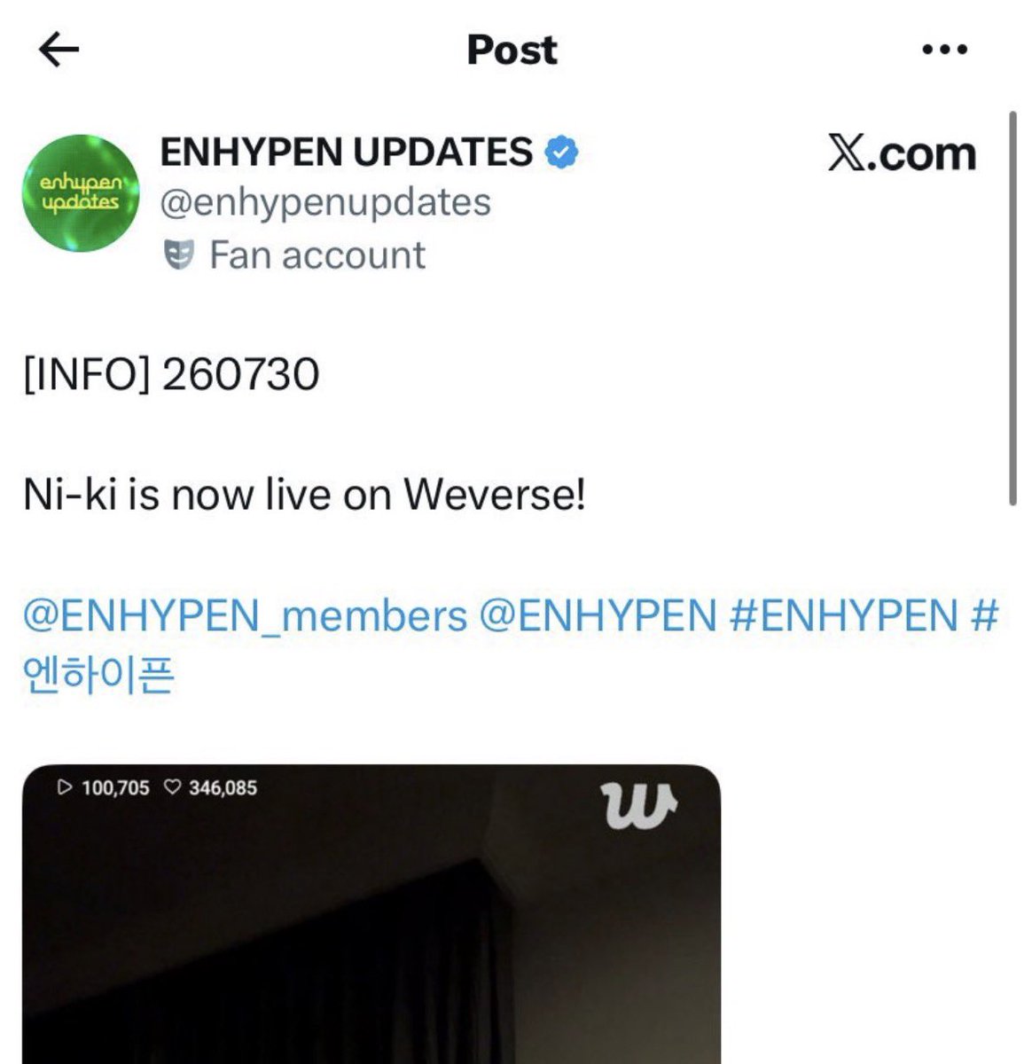 Rellianaz's tweet photo. @lovesrikisomuch “Actually, Ni-ki said that because of the stampede incident that day... people were just pushing and shoving way too much for fan service” - this is the reason, not the flowers incident. This is proof that people were being way too aggressive trying to get fan service: https://t.co/0hgsdEVw3w