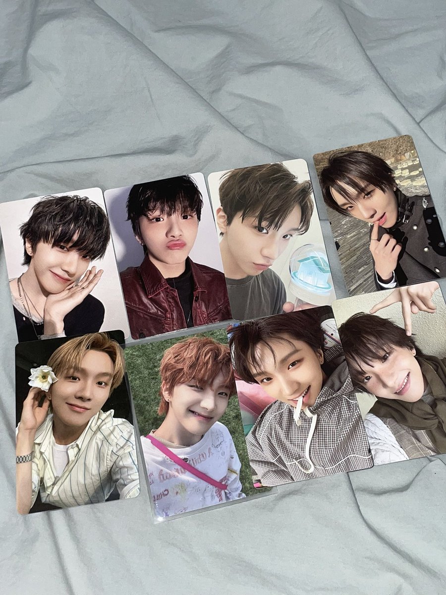 wonneee_'s tweet photo. 보넥도 운학 포카 일괄 양도

8장 0.7✅

보이넥스트도어bnd성호리우재현태산이한운학미개봉앨범럭드위버스샵목걸이엠디분철미공포포카양도콘서트버블쁘넥도키링우치와슬로건스티커생일부산콘 https://t.co/qOFmVZUUHr