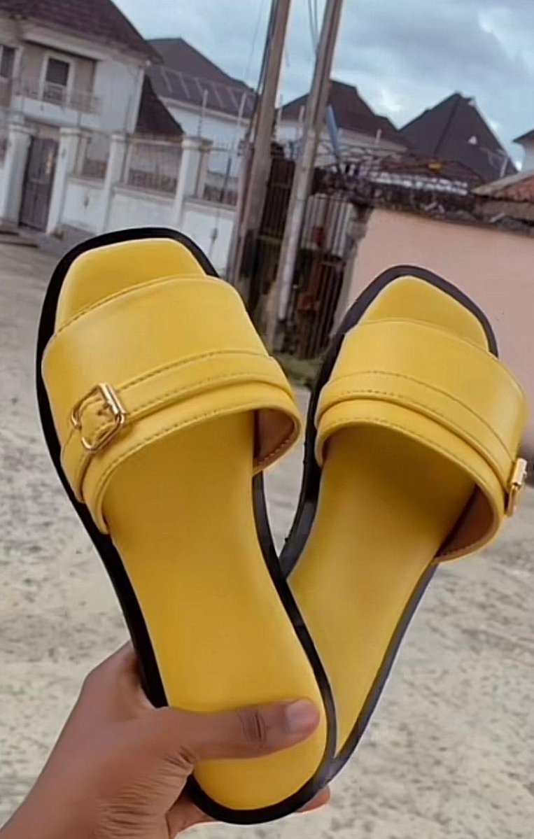 HerRoyally's tweet photo. Product pictures,  but make it Yellow 💛
Kindly Quote with yours 

Frame 1- 🏷15.000
Frame 2 - 🏷14.000
Frame 3 - 🏷 18,000
Frame 4 - 🏷 25,000 https://t.co/m33egPaVqG