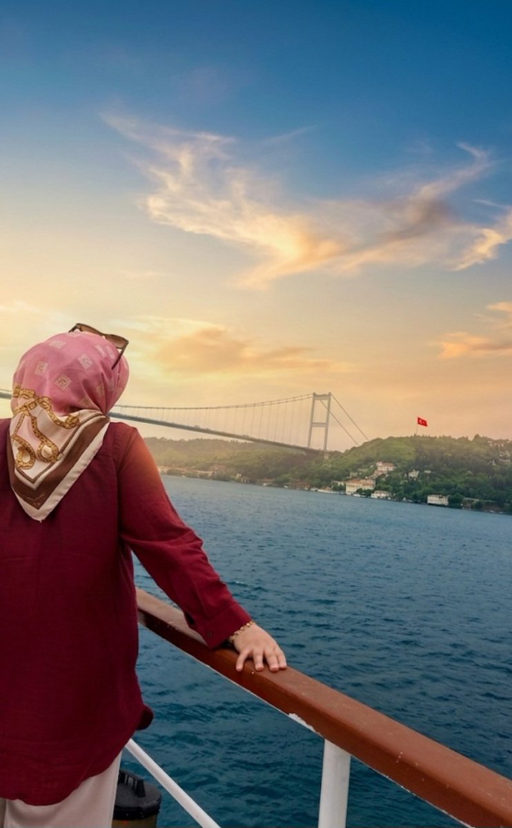 __kvsr__26's tweet photo. Saat zamanı 
Zaman kimin ne olduğunu gösterir.
#Pazartesi https://t.co/ZJMq4BYvYe