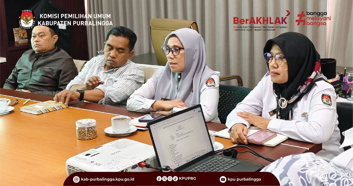 KPUPBG's tweet photo. #temanpemilh Senin, 10 Agustus 2026 KPU Kabupaten Purbalingga mengadakan Rapat Pleno Rutin untuk membahas agenda kegiatan berikutnya. Bertempat di Kantor KPU Kabupaten Purbalingga. Rapat pleno dipimpin oleh Ketua KPU Kabupaten Purbalingga Zamaahsari, S.IP.,M.IP https://t.co/ZyOyTjfHf7