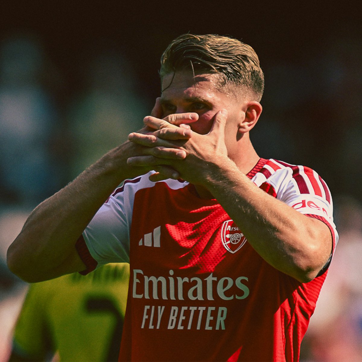 Arsenal's tweet photo. Making the minutes count. 

Check out the gallery from our Emirates Cup clash with Dortmund 👇