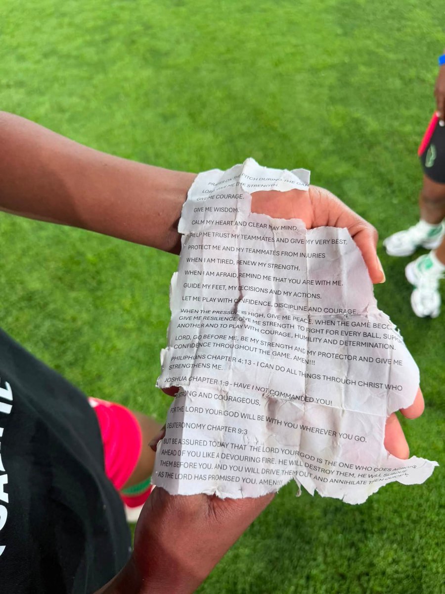 slicemagazine's tweet photo. 19-year-old Scorchers defender Faith Chinzimu carried a printed prayer inside her shirt throughout Malawi’s historic WAFCON quarter-final victory over Ghana. 🙏🏽❤️ https://t.co/3aZ1MK1nYJ