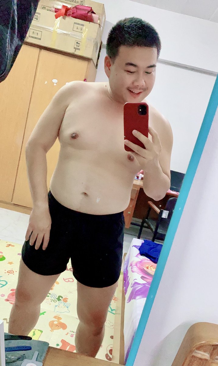 Sp8052203's tweet photo. อมให้เทอจนมิด เทอบอกไม่คิดอะไรเลย 🤪 #แม่บ้านพุงย้วย https://t.co/kTBHdWZxqH