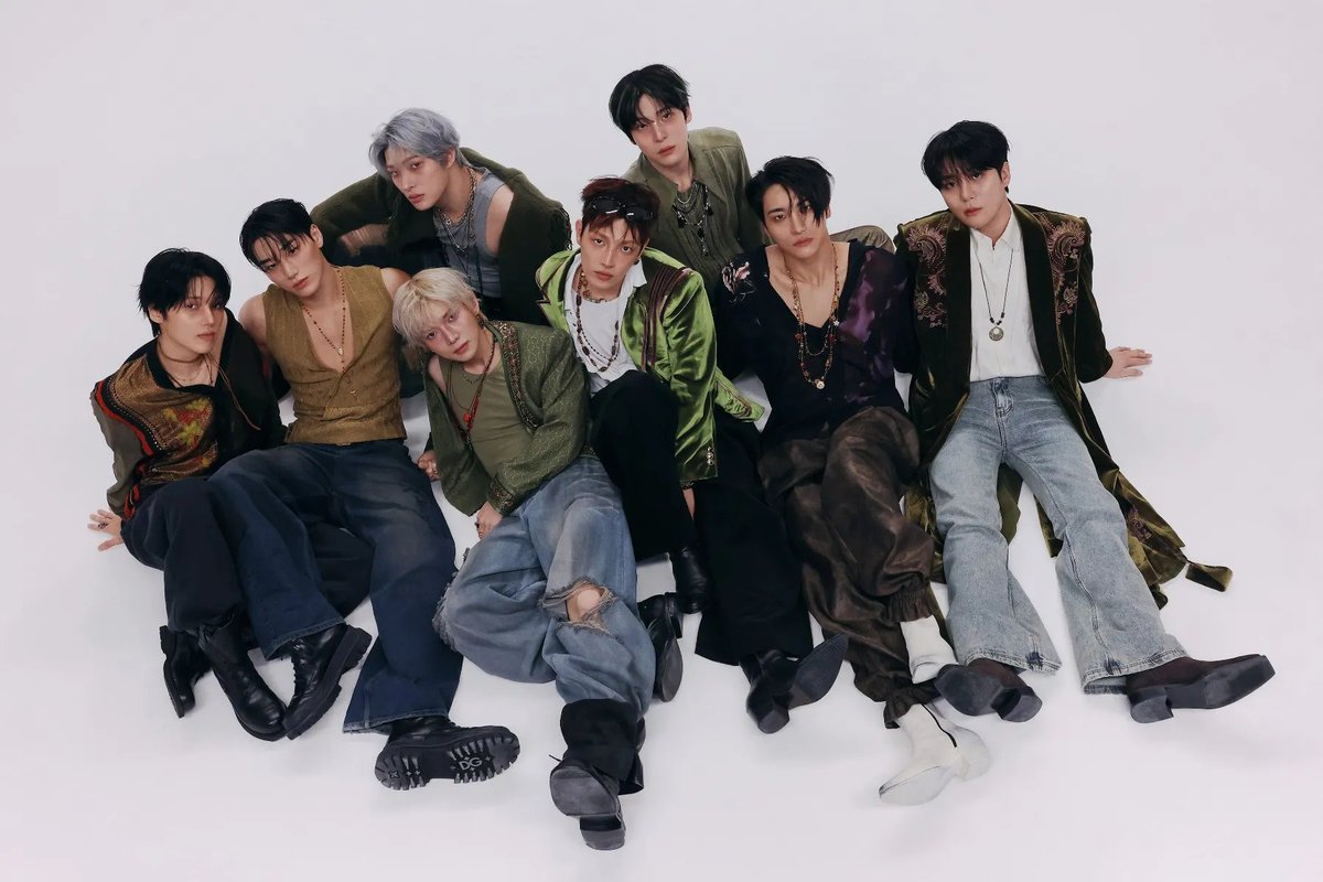 kchartsmaster's tweet photo. "BAD" by ATEEZ reaches a new peak of #11 (+4) on MelOn Daily Chart. https://t.co/zsIRPvvJ9W