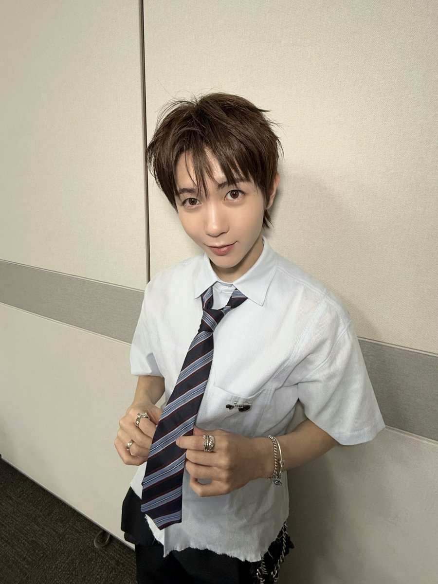 nctwishofficial's tweet photo. 👔

#RYO #료 #リョウ
#NCTWISH https://t.co/YoBO662Exa