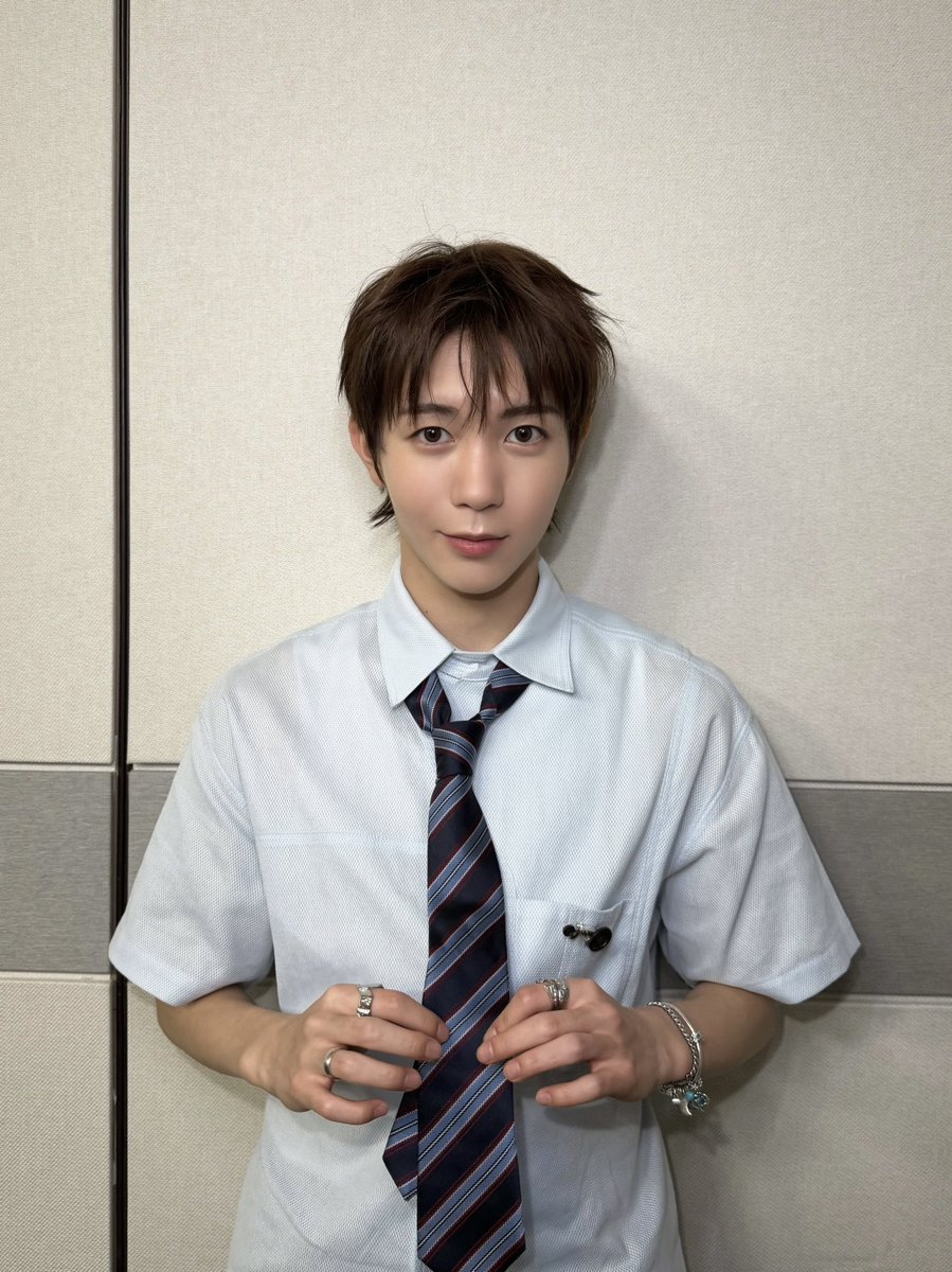 nctwishofficial's tweet photo. 👔

#RYO #료 #リョウ
#NCTWISH https://t.co/YoBO662Exa