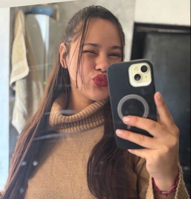 MechiiCuenca's tweet photo. #NuevaFotoDePerfil https://t.co/2T4198g2QR