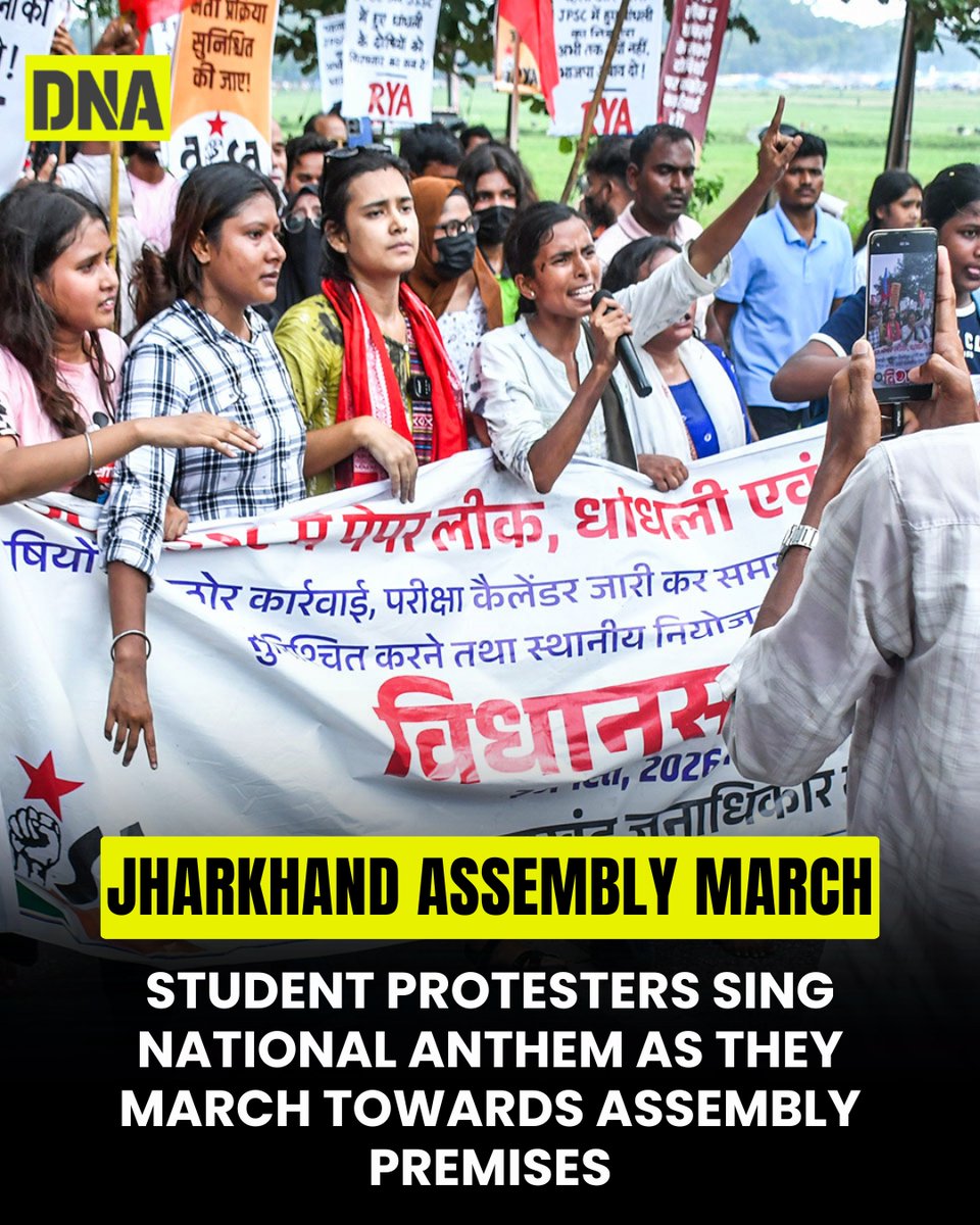 dna's tweet photo. Protesting students turned their march to the Jharkhand Assembly into a display of unity and patriotism by singing the National Anthem, while continuing to voice concerns over alleged irregularities in the JPSC and JSSC exams.

#Jharkhand #StudentProtest #AssemblyMarch #DNAUpdate