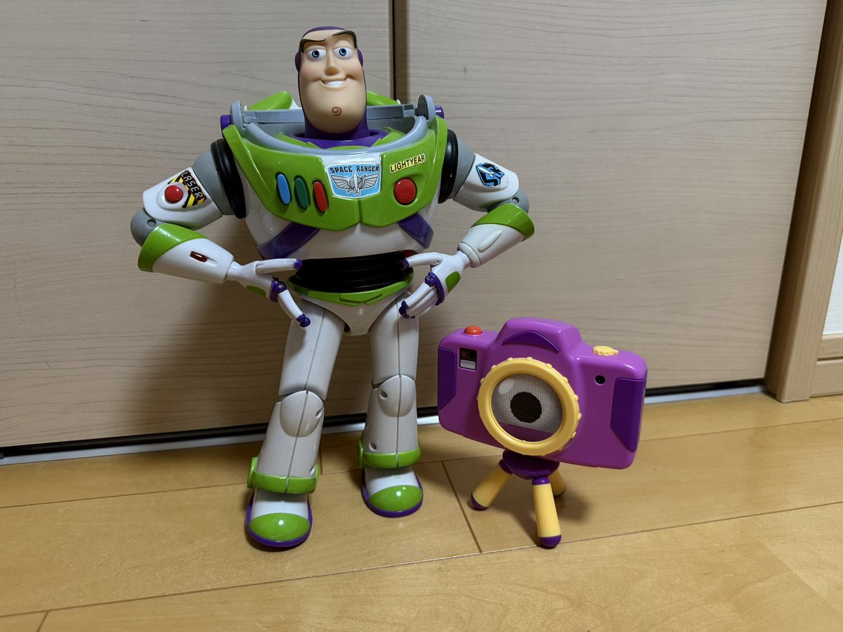 halwalle2008's tweet photo. ウォーリーの親友から名前を拝借しました、「HAL」と申します！

ウォーリーとトイストーリーが大好きです！たまに特撮などもつぶやくかもです。どうぞよろしくお願いします♪ https://t.co/mIMcFJyIJW