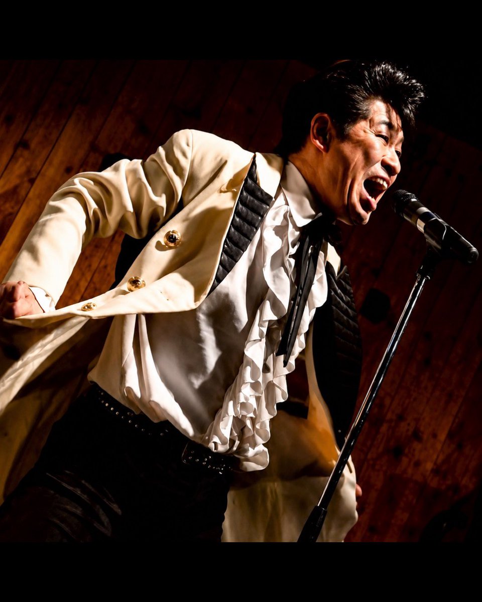 yunoji1969's tweet photo. 音楽酒場vol.266
8/22(土)
at SUNSET BOULEVARD
19:00 OPEN
19:30 START
3,000yen (1d付)
ーLIVEー
最鋭輝
SOUTO
スナック千鶴子
ちっちのじ
#最鋭輝
#SOUTO
#スナック千鶴子
#ちっちのじ
#サンブル https://t.co/JbIc78IzZd