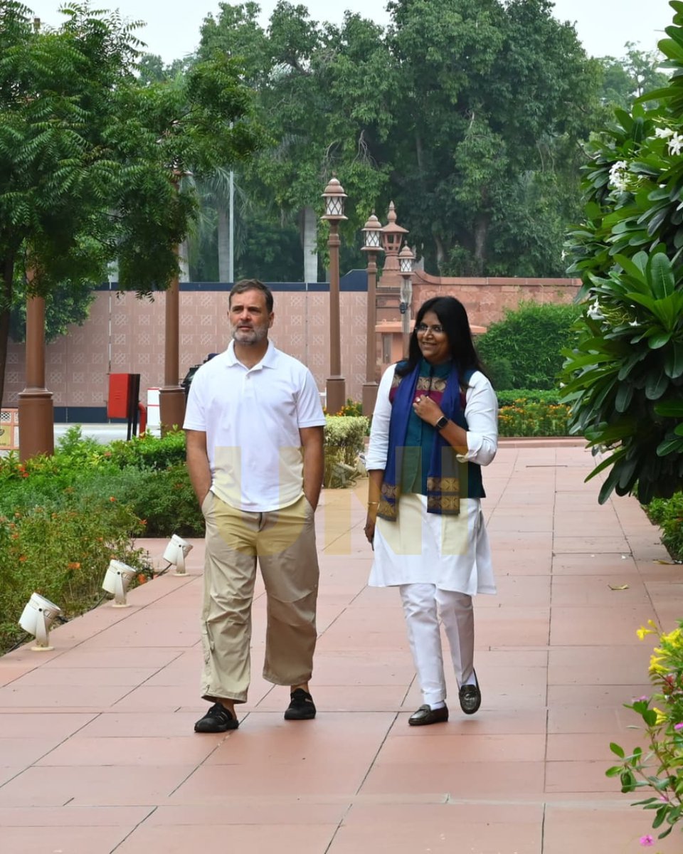 UNI_Photos's tweet photo. In Photos | Congress MP and Lok Sabha LoP Rahul Gandhi and Congress MP Jebi Mather at Parliament House during the Monsoon Session in Delhi on Monday (10/08).
@RahulGandhi | @AdvJebiMather | #RahulGandhi | #JebiMather | #Congress | #LoPLokSabha | #MonsoonSession | #UNI https://t.co/RuV72XGx2h